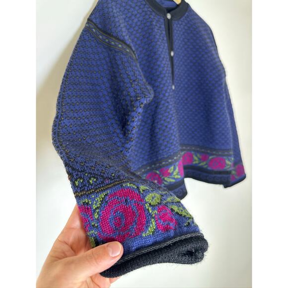 Dale of Norway Casual Dale Rose Floral Knit Cardigan Sweater - Medium - Picture 3 of 9